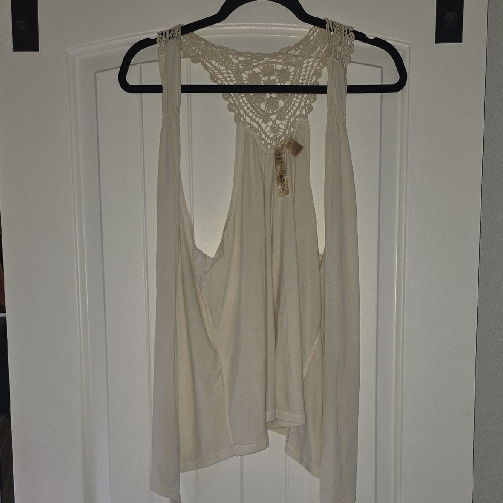 Eyeshadow Ivory Crochet Accent Tank Top